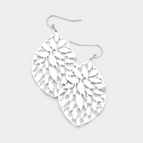 Filigree Earrings Petal Leaf Pattern Ivy Lightweight Metal SILVER GOLD 4 COLORS