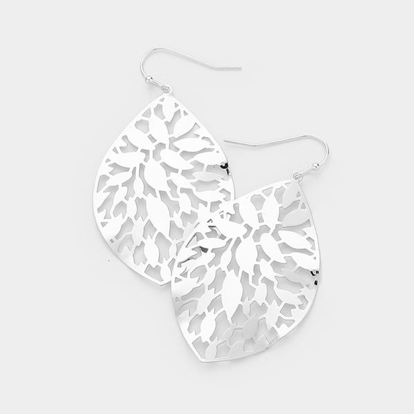 Filigree Earrings Petal Leaf Pattern Ivy Lightweight Metal SILVER GOLD 4 COLORS